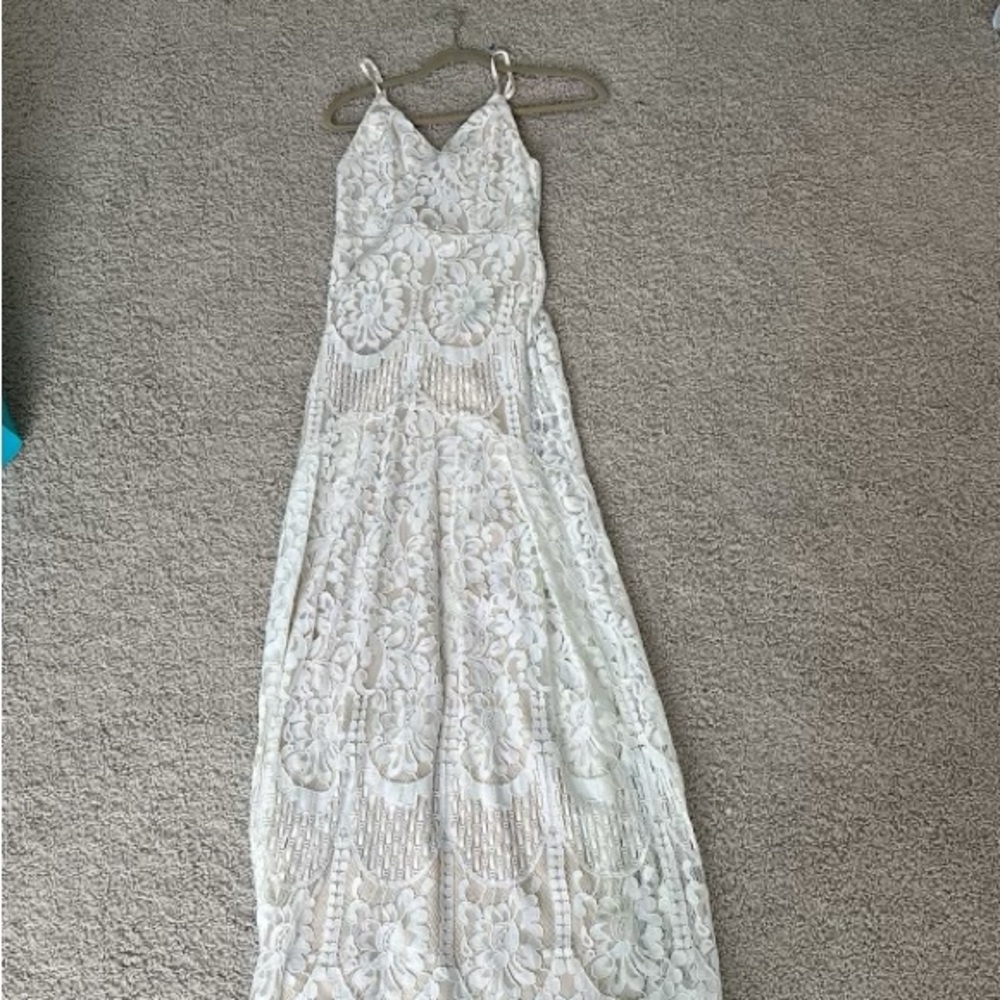 Elegant White Lace Maxi Dress with Beaded Detail